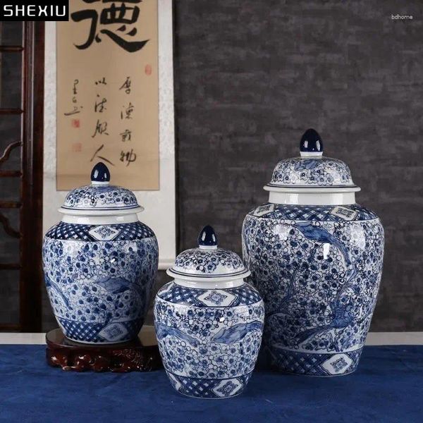 Bottiglie di stoccaggio floreali dipinti blu e bianchi barattoli di ceramica classica con canotti di caramelle da tè al coperchio decorazioni per la casa vintage