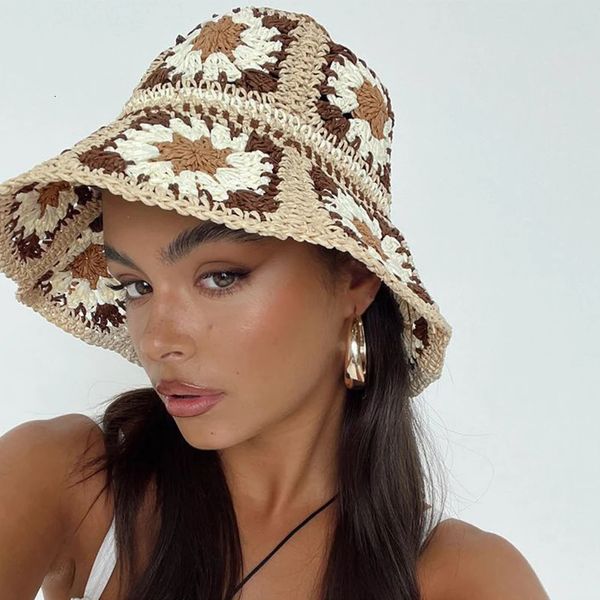 Cappello colorato con secchio in paglia all'uncinetto fatto a mano Fiori in maglia Cappello per pescatori per le donne Accessori vintage del berretto da sole 240515