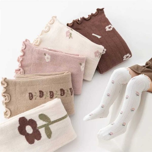 Calzini per bambini primaverili e invernali coreani a strisce alte ginocchiere mantengono calzini caldi per bambini e ragazze per neonati e neonati D240515