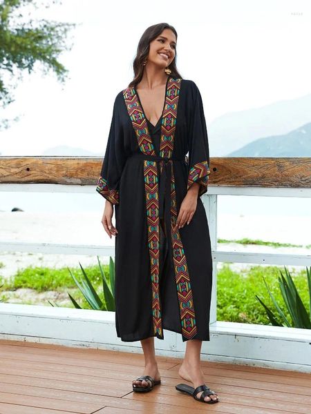Schwarz gestickte Frauen Kimono Tunika Cardigan Bohemian Soft Wrap Lounge um Badeanzug Cover Up Cafan Q1606