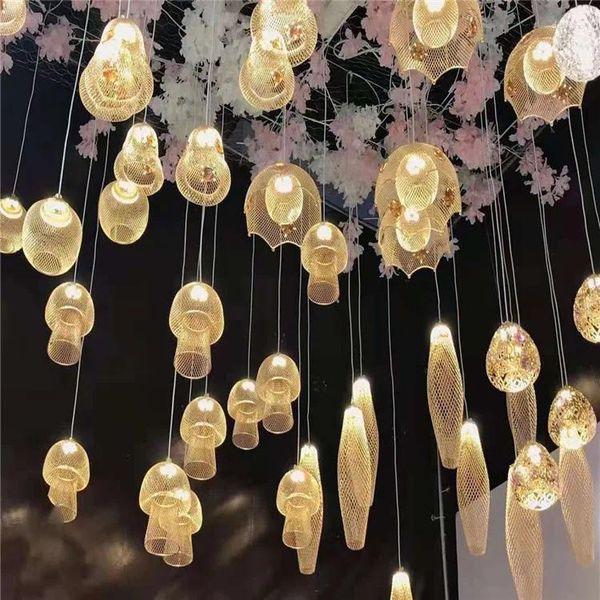 Decoração de festa Morden Big Evento Teto pendurado Decoração de cogumelos Formas de lâmpadas de ouro rosa para decorações de casamento