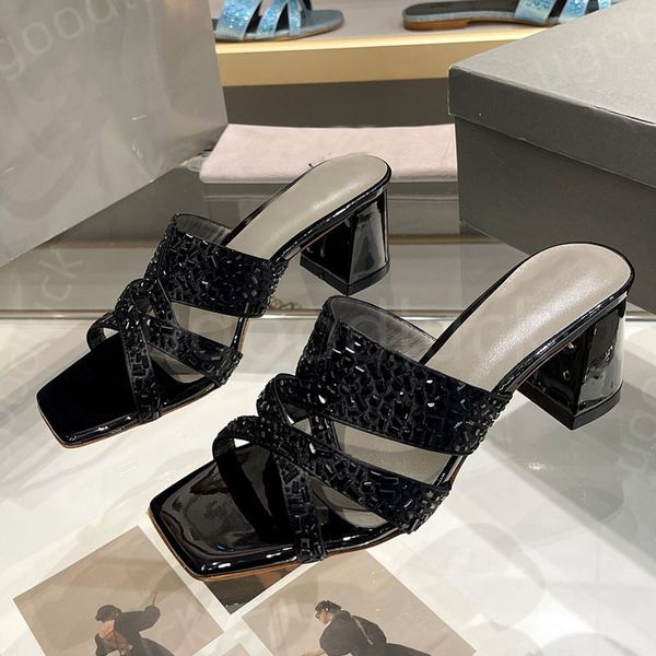 Sandalendesigner Gina Bestseller Artikel ist hohe Absätze Sandalen Diamant exponierte Fersen High Heels Mode Strand-Freizeitschuhe Dicke Absatz formelle Schuhe