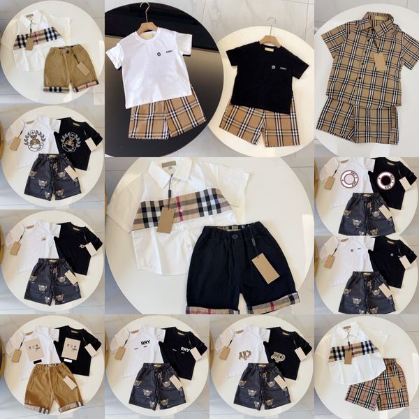 Brand Kids T-Shirt Conjunto de designer impressão de roupas de luxo Conjuntos de roupas de luxo Crianças 2 peças Clothing Pure Cotton Boys meninas meninas crianças Moda Appare Tamanho 100-150 Y27U#