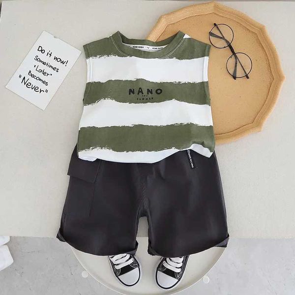 Kleidungssets 0-5 Jahre altes Top + Shorts Anzüge Baby Boy Mode Striped ärmern + Shorts Zwei-teilige Sets bequeme und hübsche Sets Y240515