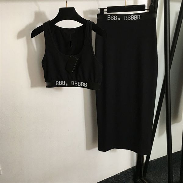 Women Black Tanks Rock Set Gurtbuchstaben Singuletts Tops Röcke Outfits Luxusdesigner Tanktops Sommer Casual Daily Tank Kleid
