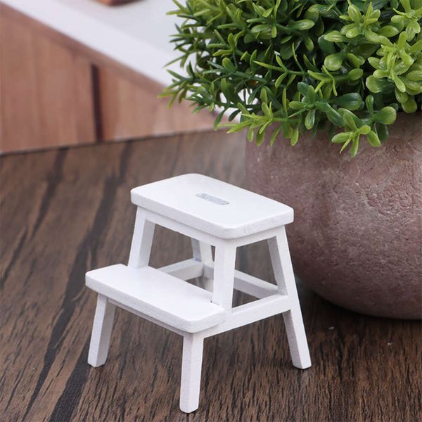 1:12 Dollhouse Mini Step Square Sgabello Small Bench Model Mobili Accessori per decorazioni per bambole per bambini Giochi per bambini Giocattoli