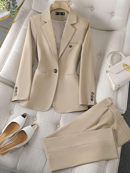 Kausaler Blazer für Frauen Büro tragen elegante Damen Langschläfe Single -Button -Jacke 2 Stück Set Chic Mode Pant Suits