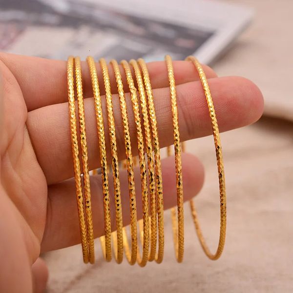 24k 6-12ps Girl Gold Color Bangles Bangles per bambini Bracciale etiopico Africa Braccialetti per braccialetti arabici 6 cm Inside Diametro 240517