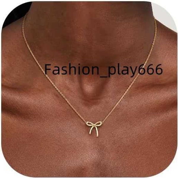 Damen Gold Halskette - Bogen Halskette 14k exquisite goldene Halskette Süßes Dünndblatt Anhänger Halshain Mode Halskette Damengold Schmuck Geschenk