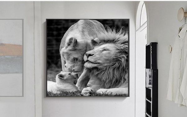 African Lions Famiglia in tela in tela in bianco e nero Animali in tela dipinti dipinti da parete per soggiorno decorazioni per la casa no cornice3101066