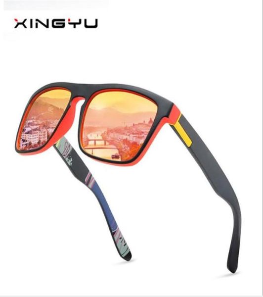 MEN039S Polarisierte Sonnenbrille farbenfrohe Film Sportschuhe Sonnenbrille Elastic Lack PC Rahmen Gläser8004624
