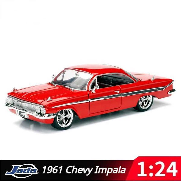 Diecast Model Cars Jada 1 24 Doms Fast and Furious 1961 Chevy Impala Diecast Leghe Model Auto Modello Chevrolet Toys for Children Collection J6 Y2405200J8A