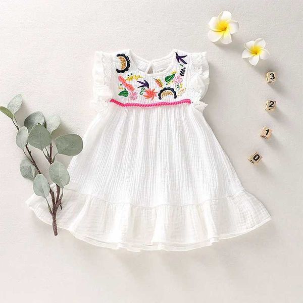 Abiti da ragazza Nuova Summer Fashion Baby Girl Sleeveless Ruffled Flower Princess Abito all'ingrosso GRATUITO DEGNO D240520