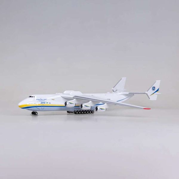 1: 200 AN225 Antonov 225 Aereo in resina aeroplano Ucraina dipinta MRIYA Transporter Display Piano modello