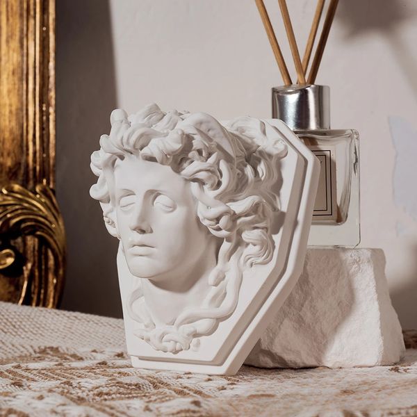 Griechische Mythologie Statue Figur Vintage 3D Relief Head of Medusa Gods Klassische Skulptur für Wohnzimmer Home Regal Dekor 240521