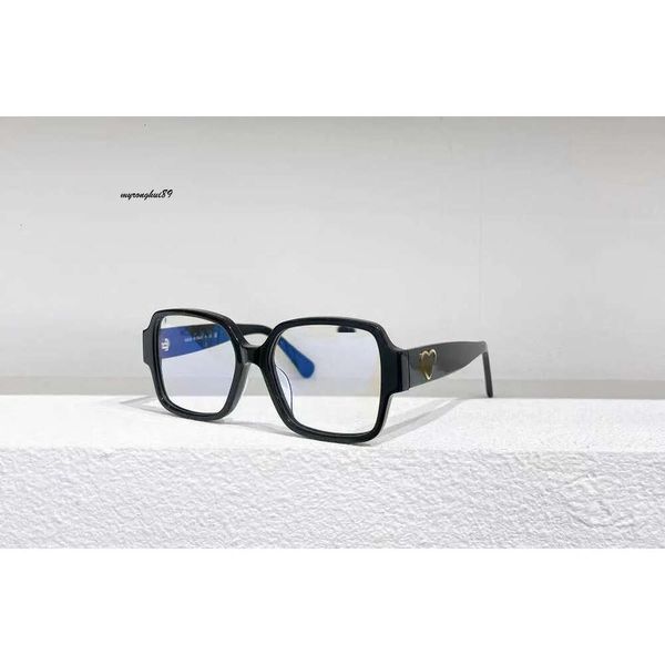 Солнцезащитные очки мужчины модельер -дизайнер бренд прохладные солнцезащитные очки супер высококачественные рамные тарелки Профилактика миопии синий свет простые цветные очки для женщин