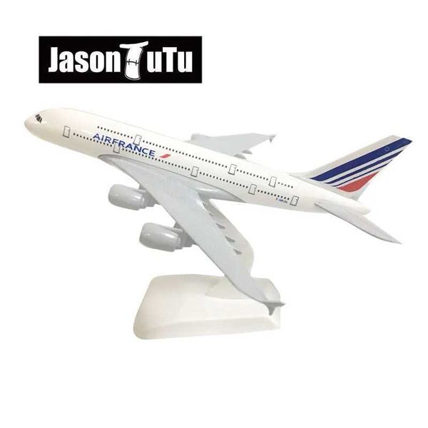 Aircraft Modle Jason TUTU 20CM Air France Airbus A380 Modello Aereo Modello Aeromobile Aeromobile Diecast Metal 1/300 Piani di scala Scala Factory Wholesale Y240522