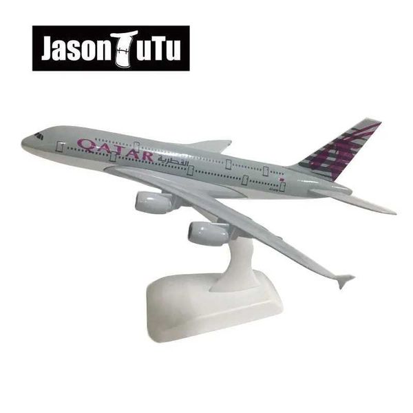 Aircraft Modle Jason TUTU 20CM Qatar Airways Airbus A380 Modello Aereo Modello Modello Aeromobile Aeromobile Diecast 1/300 Piani in scala Scala Factory all'ingrosso Y240522