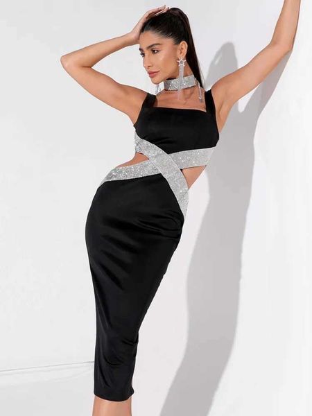 Basic lässige Kleider weibliche Promi sexy Rückenless V-Ausschnitt Cut Diamond Black Pink Midi Verbandskleid 2024 Elegante Nachtclub Party Kleid J240523