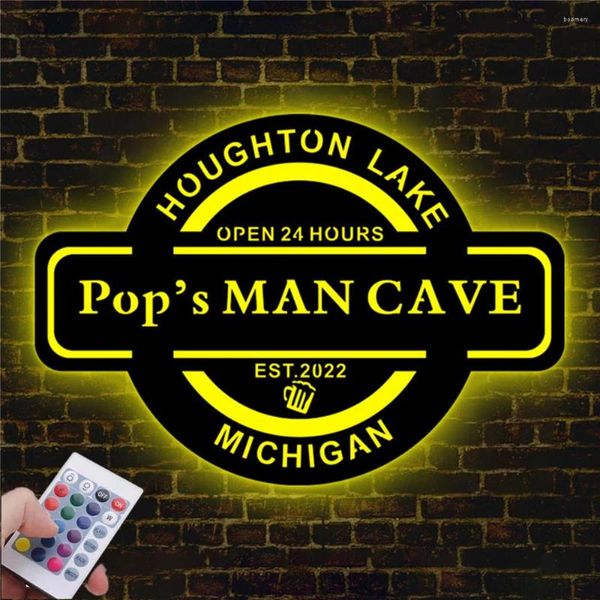 Lâmpada de parede personalizada homem caverna bar pub signo led name personalizado date date colorful wood noite luz para o pai decoração de quarto de pai