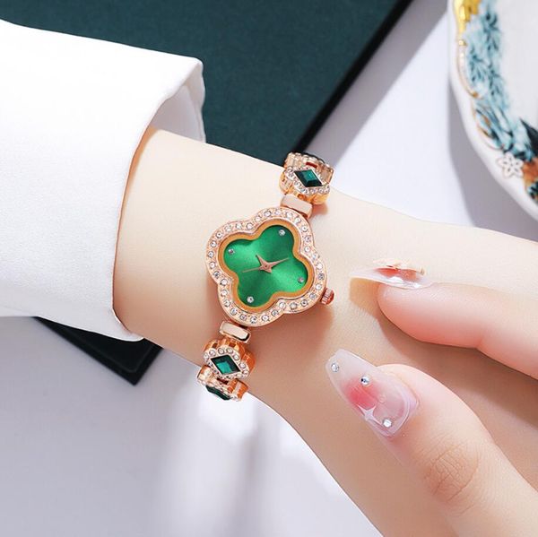 Women Chain Watch Brand Leicht Luxus High -End Jadeit Diamant wasserdichte Klee Armband Female Mode Quarz Uhren Geschenke