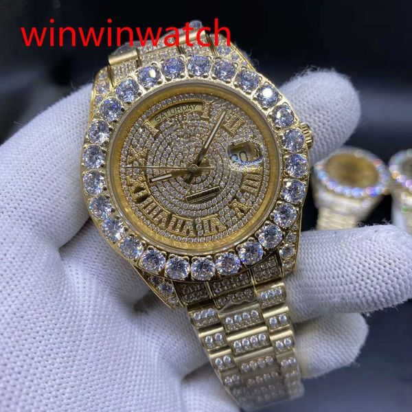 Neues Luxus 43mm Gold Big Diamond Mechanical Man Watch Gold Diamond Face Automatisch Edelstahl Herren -Stecker Set Uhren 305t