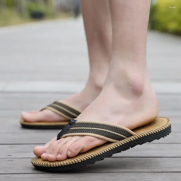 Pantofole flip-flop con aletta anti-slip per coppie sandali da spiaggia da uomo e da donna sandali coreani in stile coreano alla moda estate all'aperto