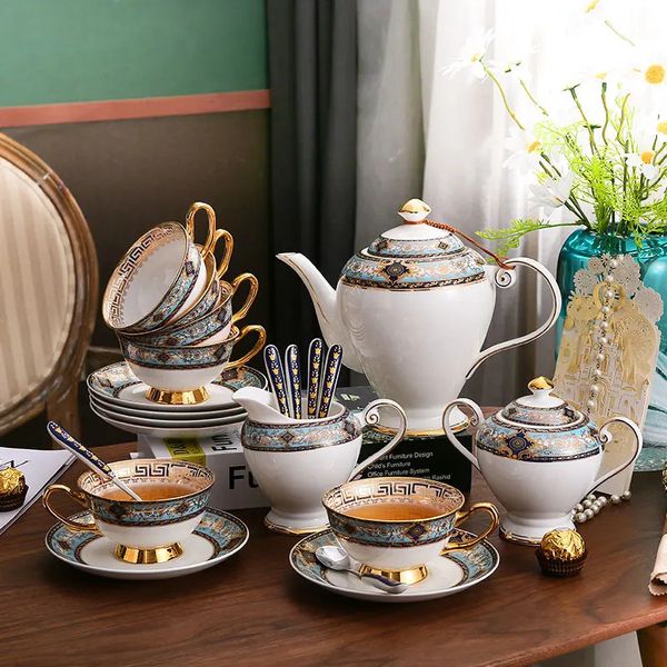Роскошная кость в китайском чае набор Европа Керамическая кофейная фарфоровая чашка чашка чайника чайная чайная чаша сахарная чаша церемония кувшина чайные 240522