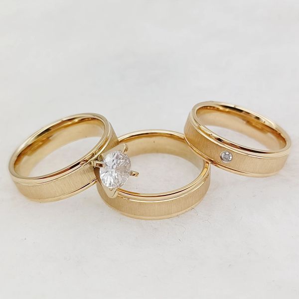 Großhandel 3pcs Hochzeitsbumsintenringe Sets für Paare Designer Matt 24K Gold Platted Schmuck Brautheimeliebhaber Ring