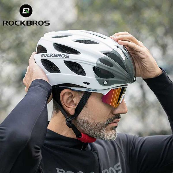 Caschi ciclistici Rockbros Muscolo in bicicletta ultraleggera 58-65 cm Ventilazione del muscolo in bicicletta grande piena di cappelli di sicurezza MTB Muscoli motociclistici Q240524