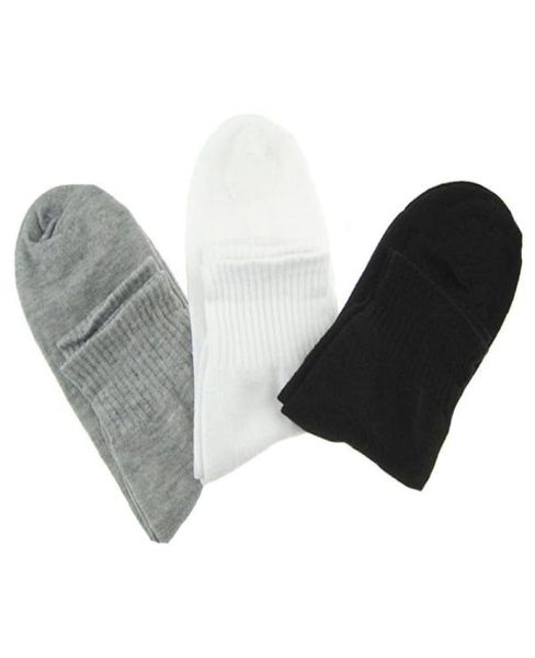 Neue Herren Guy Komfort Baumwolle Sports Socken Schwarz weiß grau Farbe hochwertiger Mode -Sommerstil atmungsaktives Mesh Design1866470