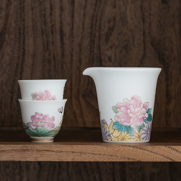 200 ml handbemalte Lotus weiße Porzellanmesse Jingdezhen Keramik Tee Teiler Chahai Kung Fu Tee Set Tee -Zeremonie Accessoires