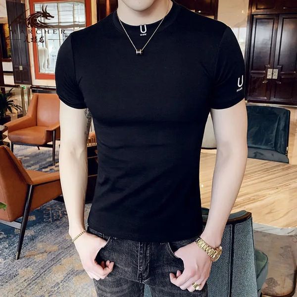 Maglietta nera per uomini abiti semplici muscoli magri streetwear muscoli palestra uomo ordinario camicie fredde estetica all'ingrosso sciolto xl top 240528