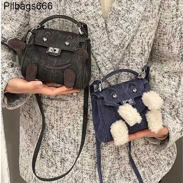 Kelis Doll Tasche Kleine Menschenmenge Design Parodie Cross Body Handtaschenkette Mini Smiley Gesicht Monster Plüsch Denim Damen Frauen