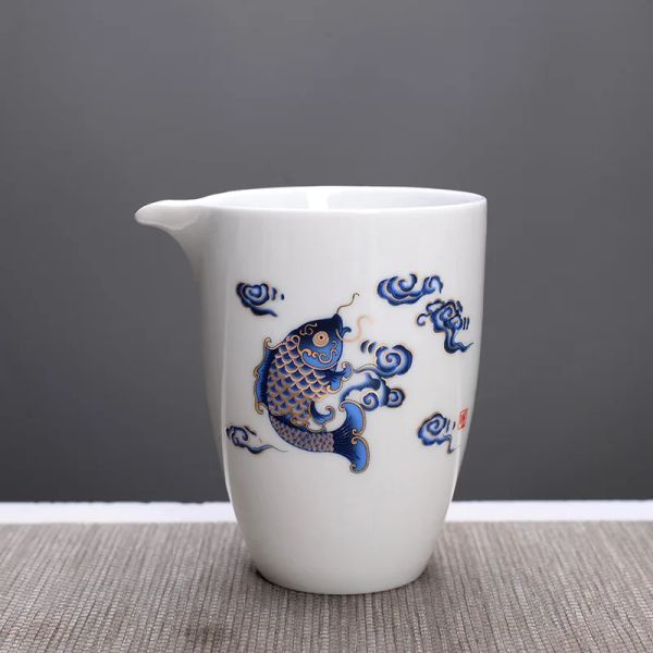 Hochwertige weiße Porzellanmesse Tasse Teekannenhandbemalte Tee Maker Kung Fu Tea Tasse Gongdao Becher Teefarware 280ml