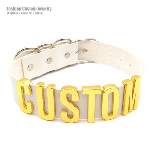 Halsketten 30mm Punk Gold Buchstaben Weich weiße PU -Lederkragen Customized Slave Choker Halskette Sexy Belt BDSM Sex Cosplay Party Schmuck Schmuck