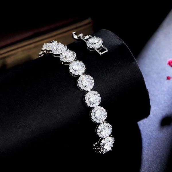 Kette BeaQueen Luxus Gliederkette Runde CZ Micro Pave Armband Damen Silber Hochzeit Accessoires Brautschmuck Geschenk B230 Q240401