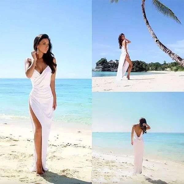 Seksi Plaj Gelinlik Derin V Boyun Spagetti Kayışları Yan Bölünmüş Gelin Gowns Beyaz Şifon Açık Arka Kılıf Sütunu Yaz Ucuz Elbise