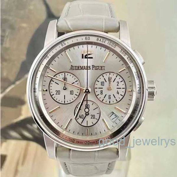 Elegante AP-Armbanduhr CODE 11.59 Serie 26393CR Silbergrau plattiert Platin Herrenmode Freizeit Business Sport Timing Mechanische Uhr