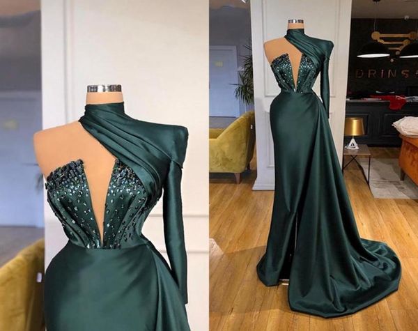 Sexy Dubai Elegante Verde Esmeralda Sereia Vestidos de Noite Manga Longa Alta Jewel Neck Beads Cristais Mulheres Vestido Formal Noite Gow7838486