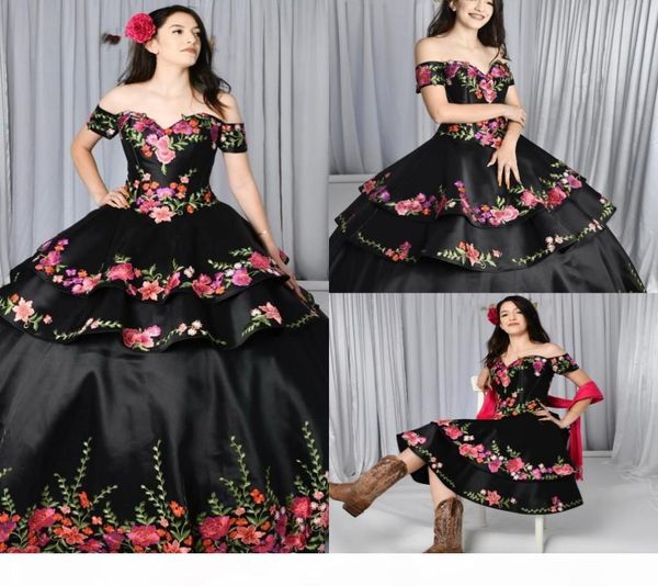 2021 Schwarze Quinceanera-Kleider Charro Abnehmbarer Rock mit Blumenstickerei, schulterfrei, süßes 16-Kleid, mexikanisches Thema, Übergröße 6293678