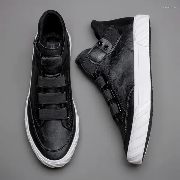 Scarpe casual da uomo in pelle tendenza coreana mocassini comodi da uomo sneakers alte moda britannica mocassini appartamenti