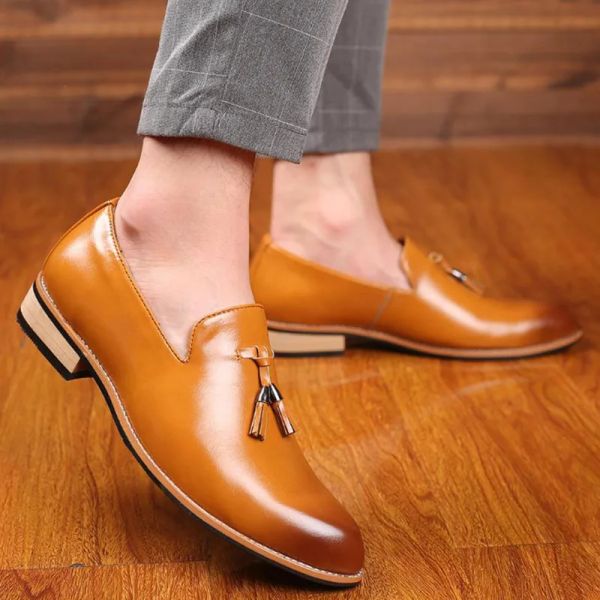 Scarpe da uomo scivolano su abbigliamento per le matrimoni da ufficio per uomini in pelle puntata scarpe in pelle di punta di lusso in stile italiano scarpe da festa formale hj65
