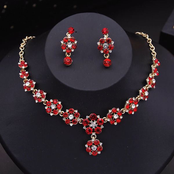 Brautschmuck-Sets für Frauen, luxuriöse Blumen-Choker-Halsketten-Ohrringe, Hochzeitskleid, Brautmode-Accessoires 240401