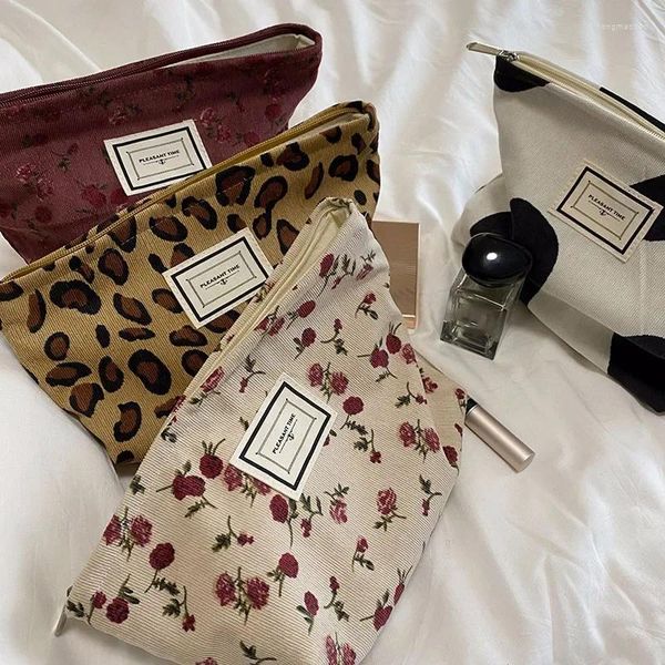 Sacos de armazenamento de viagem telefone guardanapo bolsa casos de beleza compõem organizador saco de embreagem leopardo impressão cosméticos lavagem de higiene feminina