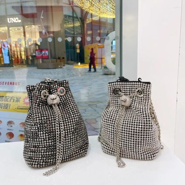 Bag Moda Rhinestone Buck Kadınlar İçin Lüks Elmaslar Kadın Omuz Yemeği/Parti Çanta Bayanlar Messenger Cüzdan