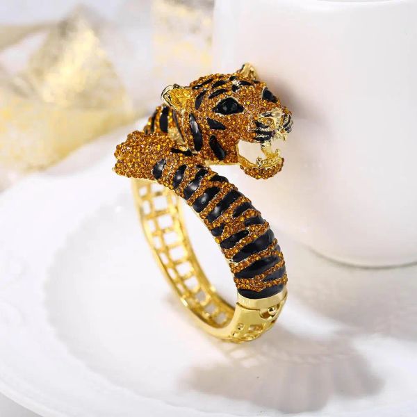 Bangles Kadın Bileklik Tiger Hint Takı Hayvanları Bileklik Pulseras Bijoux Femme Estetik Kristal Kuff Emaye Partisi Kpop Moda