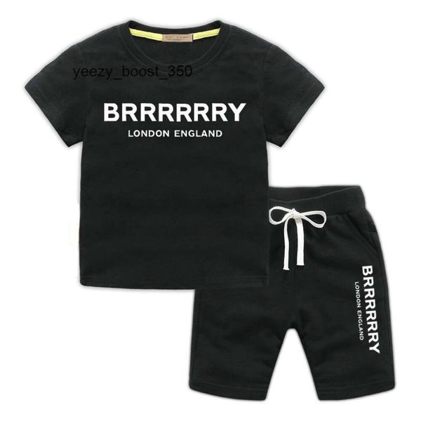 Burbrerieds burberieds burnrys Auf Lager 27 Jahre Designer-Kinderbekleidungssets T-Shirt-Hosen-Set Markendruck Kinder 2-teilige reine Baumwollkleidung Baby Jungen Mädchen