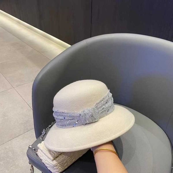 Новый шерстяный материал для осени и зимнего модного и высококачественного рыболовного шляпы Элегантная и модная шляпа Hepburn Small Fragrance Wind Thap