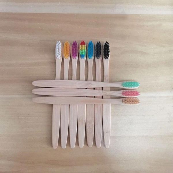 Favor de festa 20pcs personalizado gravar logotipo bambu escovas de dentes reutilizáveis adulto escova de dentes macia de madeira para casa el sovenior